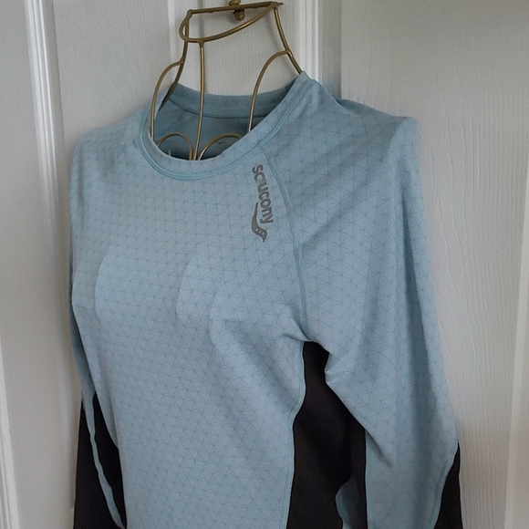 Saucony Running Top - Picture 4 of 5